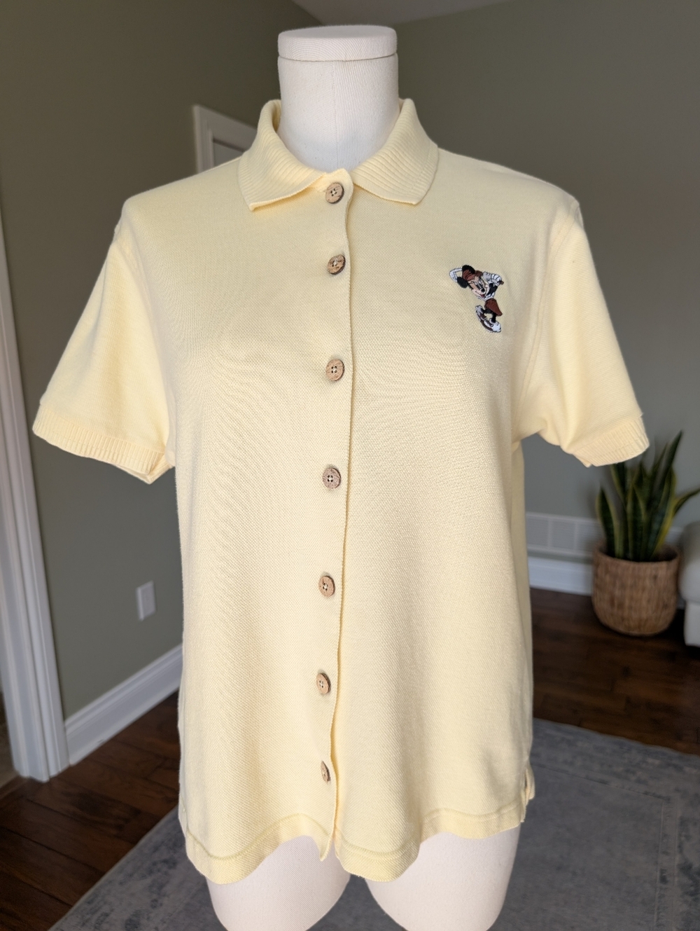 Vintage Disney Women's Shirt Mickey Mouse Top Yellow Cotton Y2K Preppy Size M